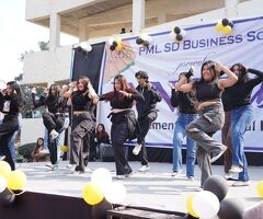 Top MBA & PGDM College in Tricity | Management Education