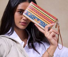 Buy Fashionable and Functionable Wallets for Women
