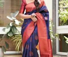 Svaraa: Women Printed Saree with cont…