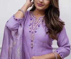 Aardiva: Women Emroidered Straight kurta set. - 4