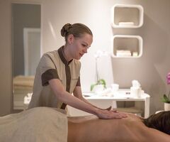 Neung Thai Spa Vadodara 7383674387 - 2