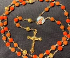 Flower Petal Thanksgiving Rosary – GOLD in Personalized Design