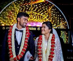 Premium Wedding Photography | Moments Book Photography