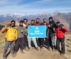 Kuari Pass Trek: A Beautiful Journey into the Himalayas